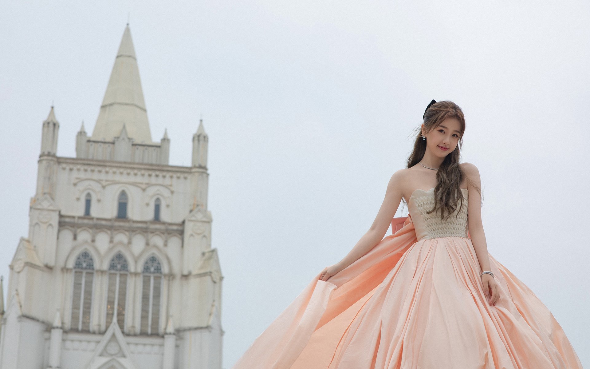 华体会平台娱乐-_极地冰原极限跑：追逐白雪的速度梦想_，极地冰在哪里