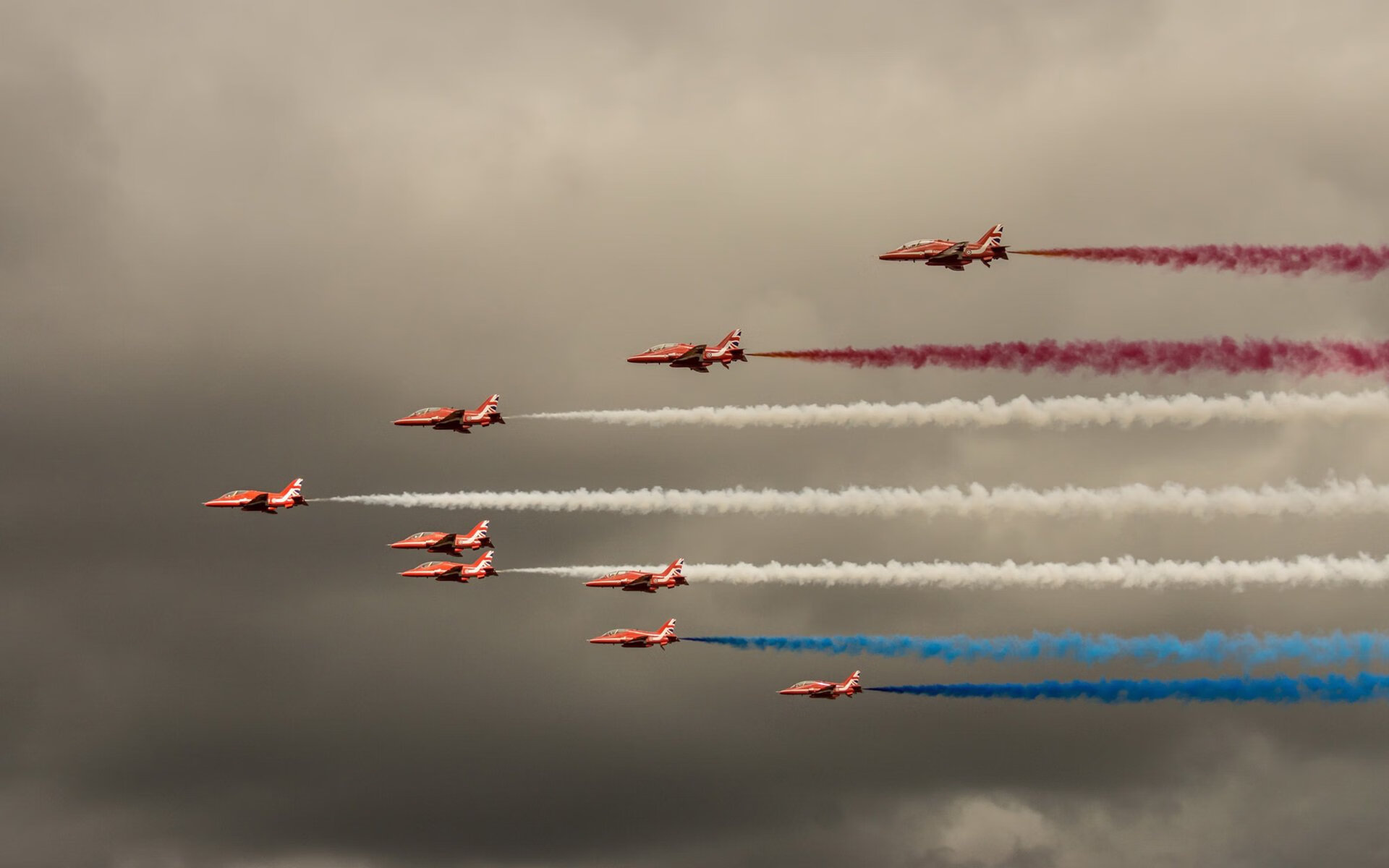 太阳设立“球员情绪识别机制”,实时辅助临场沟通,太阳角色球员