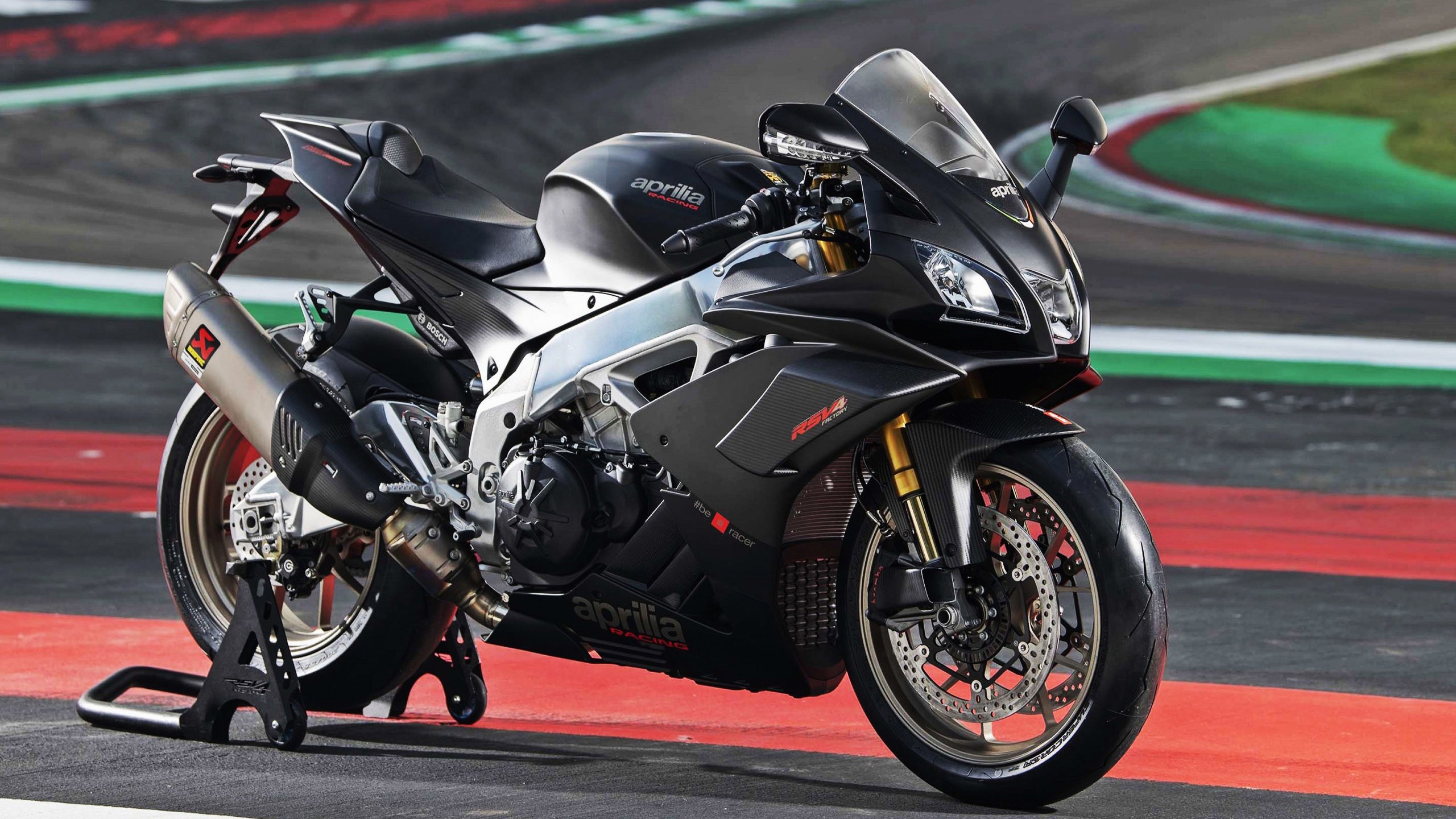 华体会hthapp下载-神奇表现频现，球员实力备受质疑，球员球员