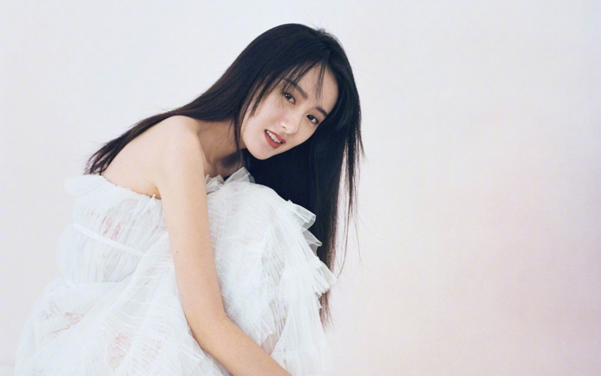 城市马拉松摄影作品展吸引民众参与,马拉松展示城市形象