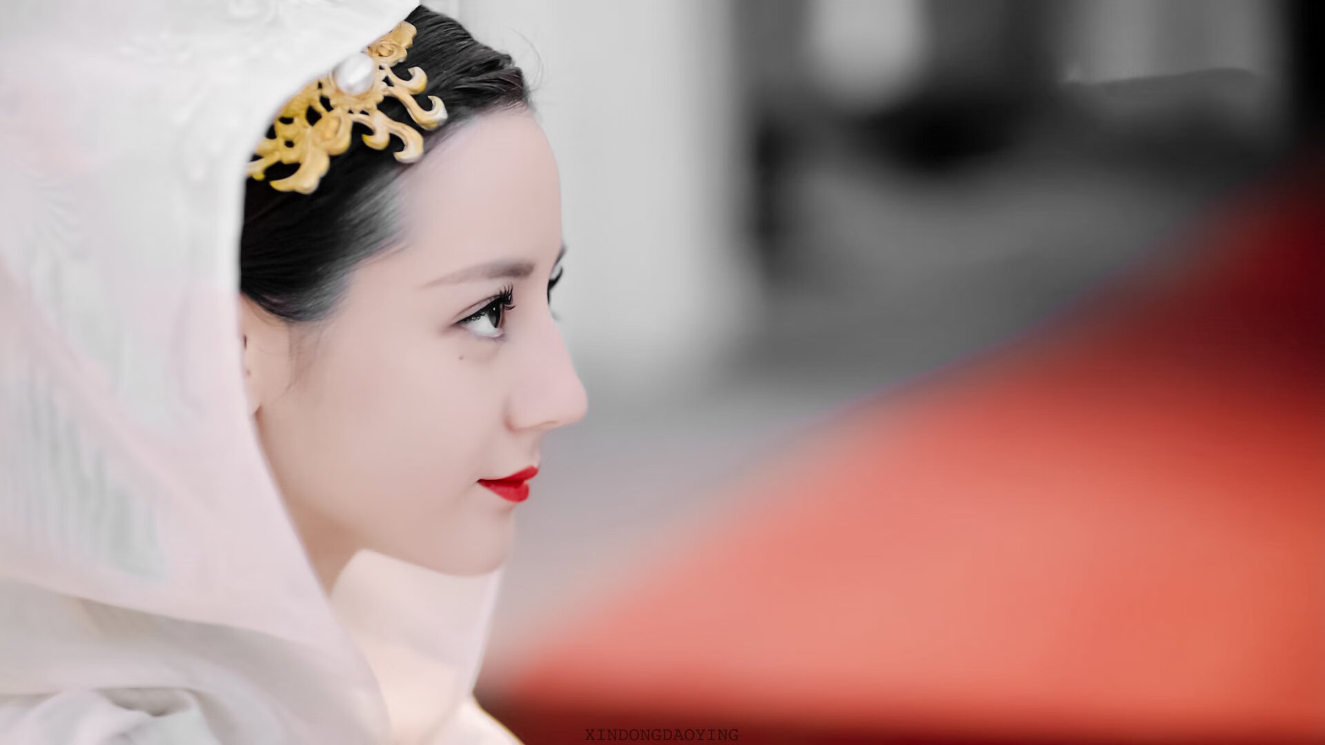 自由泳接力赛中立代表队A逆转夺胜，自由泳接力破纪录